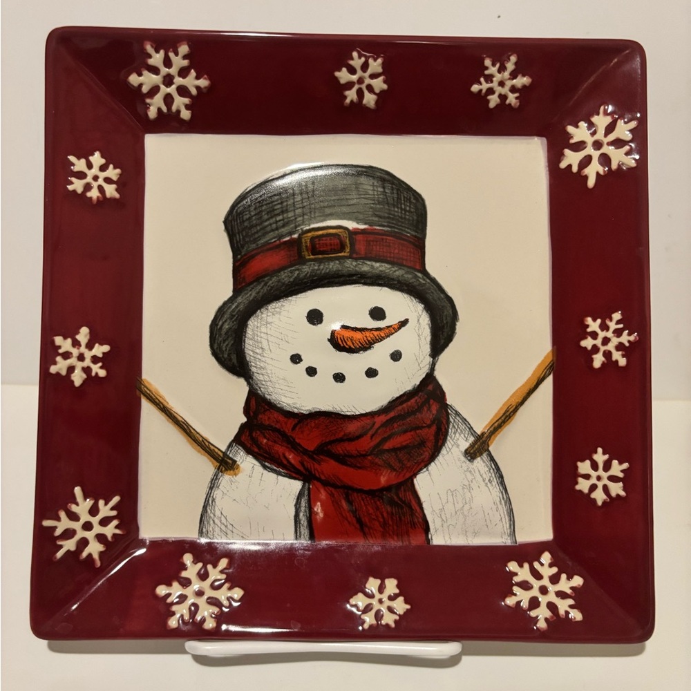 Festive Yuletide Snowman Holiday Plate by St Nicholas Square